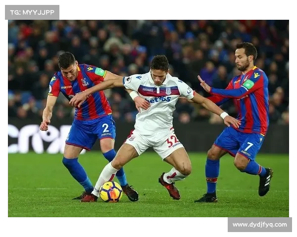 德黑兰独立足球队崛起背后鲜为人知的奋斗与荣耀历程 德黑兰独立足球队崛起背后鲜为人知的奋斗与荣耀历程